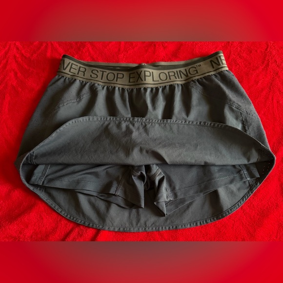 NORTH FACE Blue STRETCH Never Stop Exploring Athletic SKORT No Piling PERFECT 😍 - Picture 5 of 9